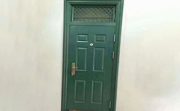 吴忠学校教室门 吴忠学校教室门